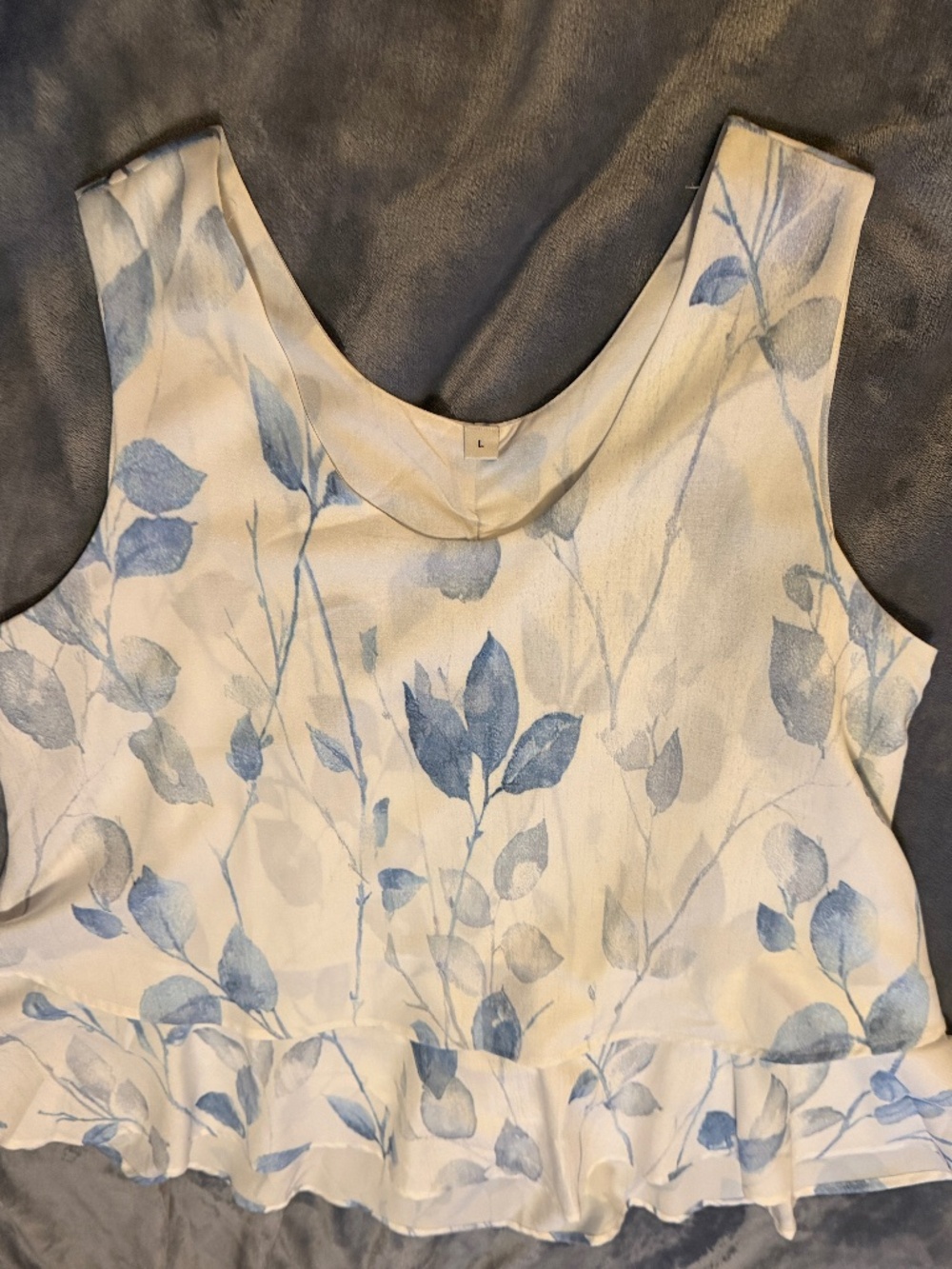Women's Large Blue White Watercolor Leaf Print Ruffle Hem Tank Top
